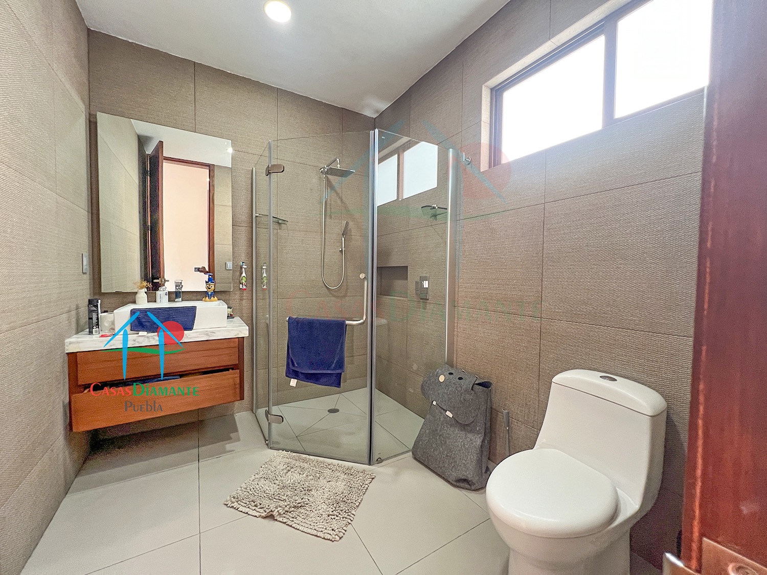 Cluster 777 Casa Martina - Recámara uno 6